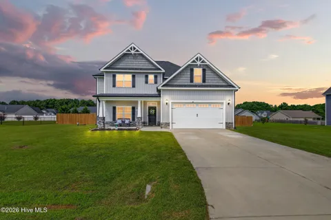 109 Castaway Court