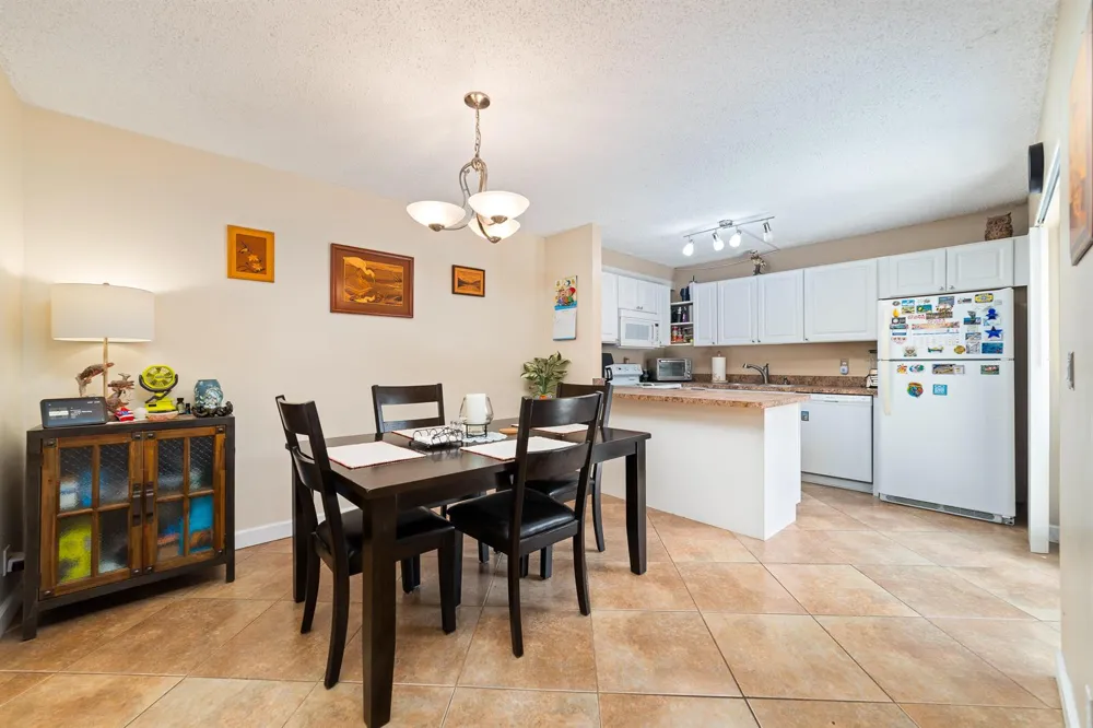 1704 FOREST LAKES CIRCLE #A West Palm Beach, FL 33406
