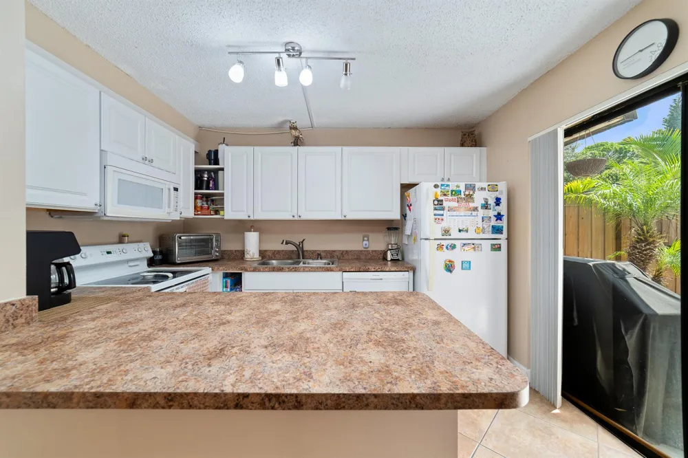 1704 FOREST LAKES CIRCLE #A West Palm Beach, FL 33406