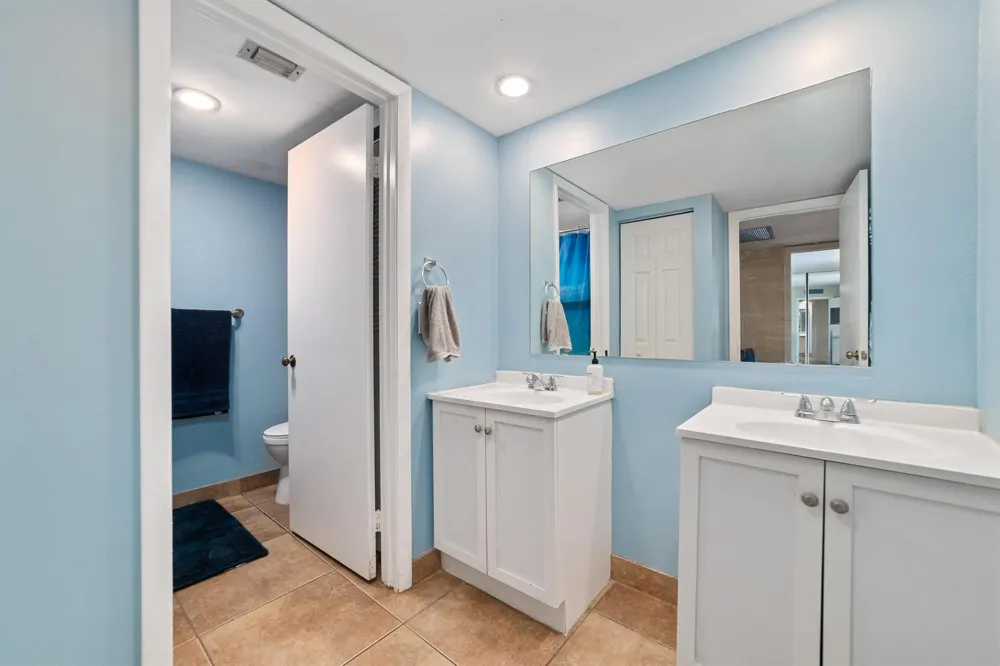 1704 FOREST LAKES CIRCLE #A West Palm Beach, FL 33406