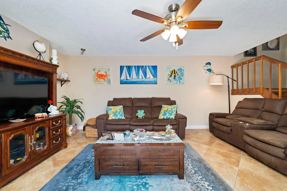 1704 FOREST LAKES CIRCLE #A West Palm Beach, FL 33406