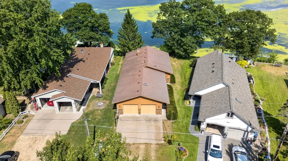 65054 140th Avenue Wabasha, MN 55981