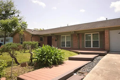 9810 Cliffwood Drive