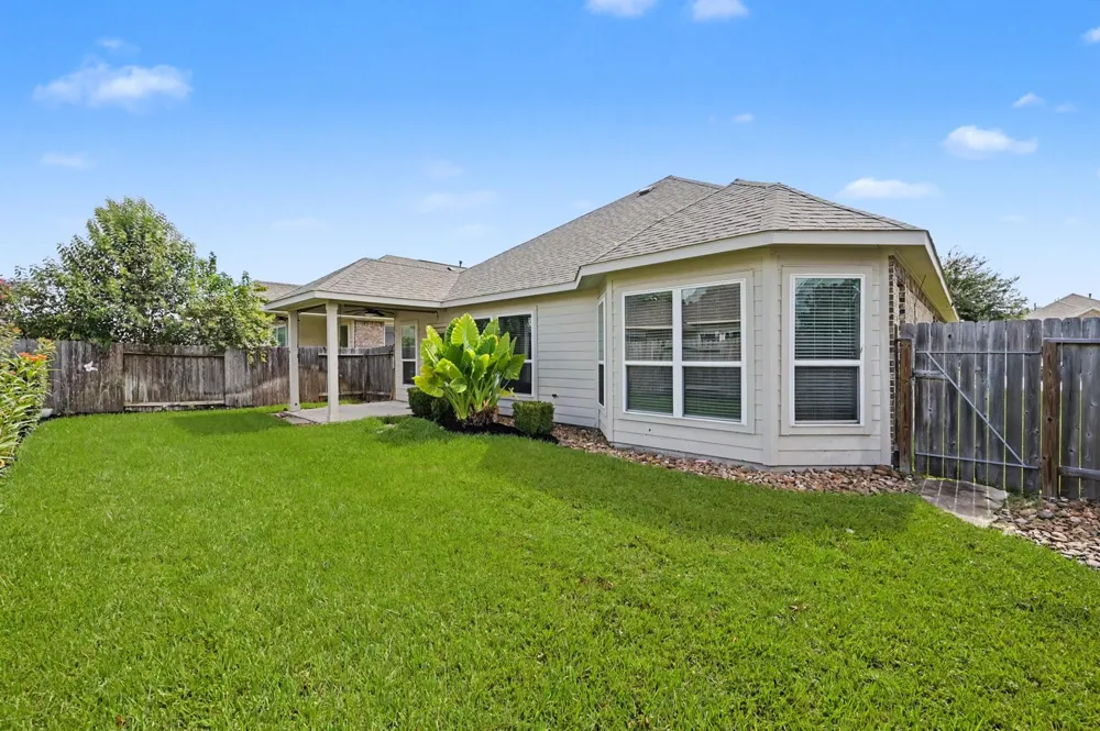 21327 Somerset Shores Crossing Kingwood, TX 77339