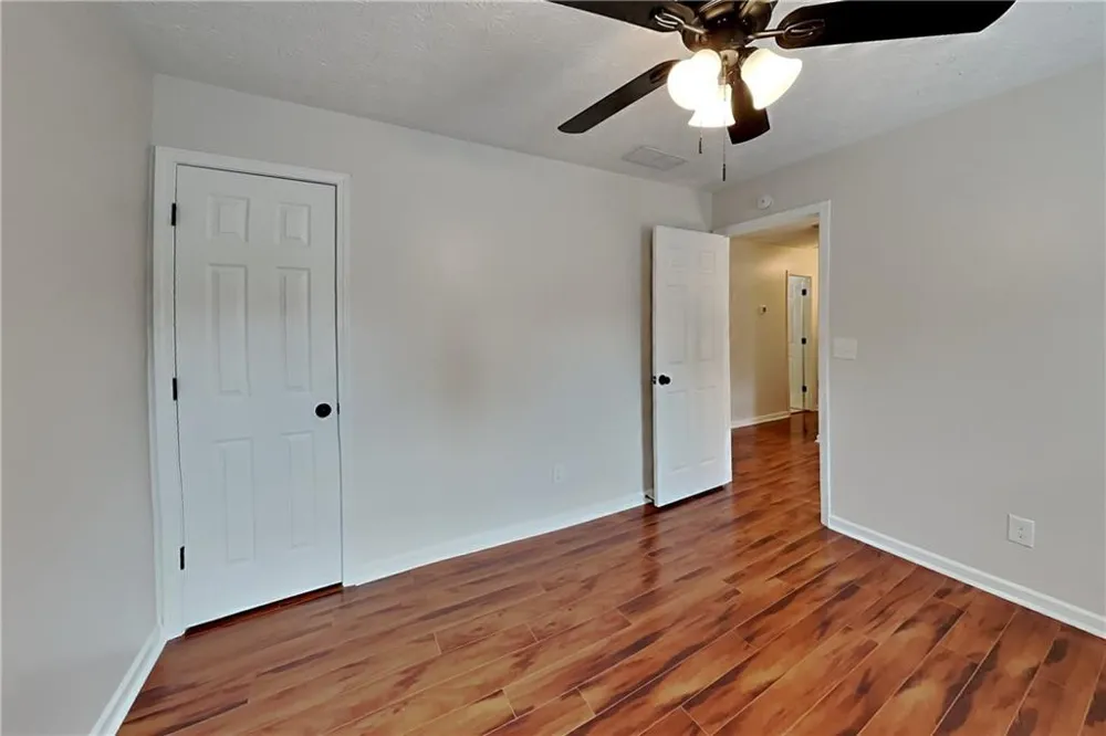7318 Coral Lake Drive Flowery Branch, GA 30542