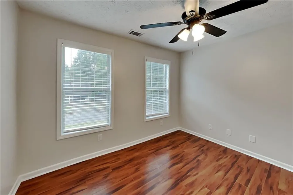 7318 Coral Lake Drive Flowery Branch, GA 30542