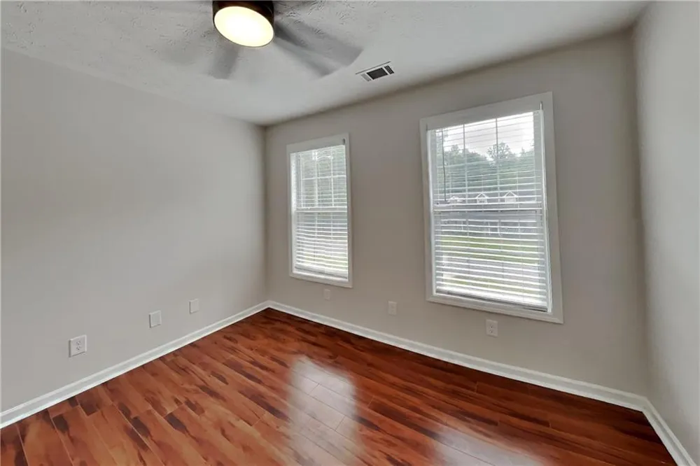 7318 Coral Lake Drive Flowery Branch, GA 30542