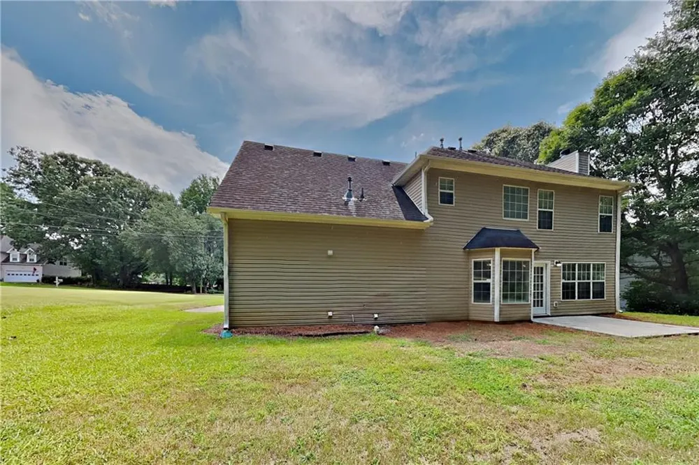 7318 Coral Lake Drive Flowery Branch, GA 30542