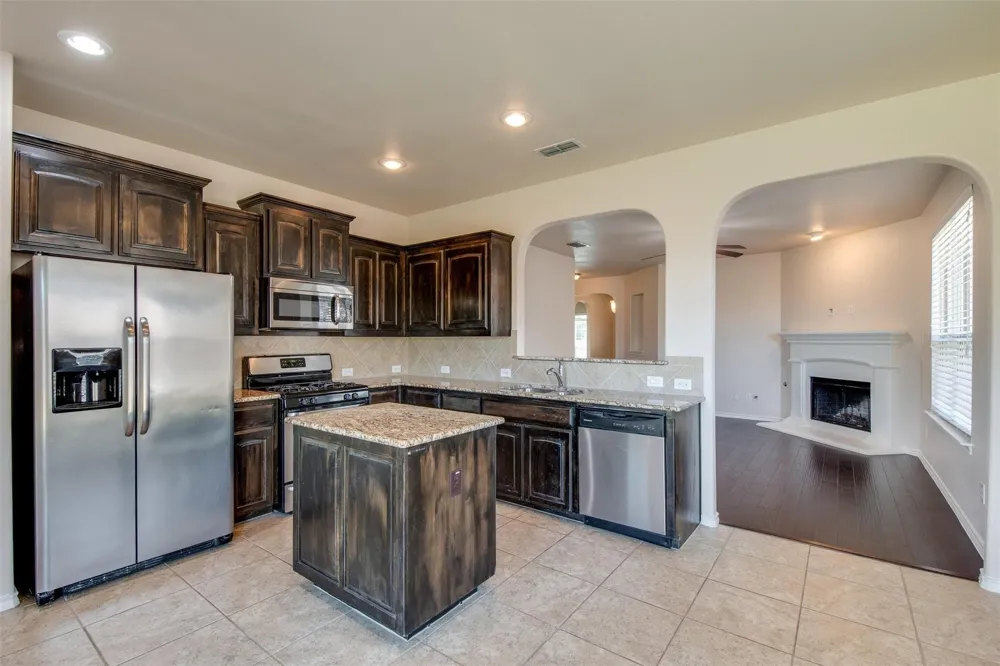 4813 Wasatch Drive Denton, TX 76208