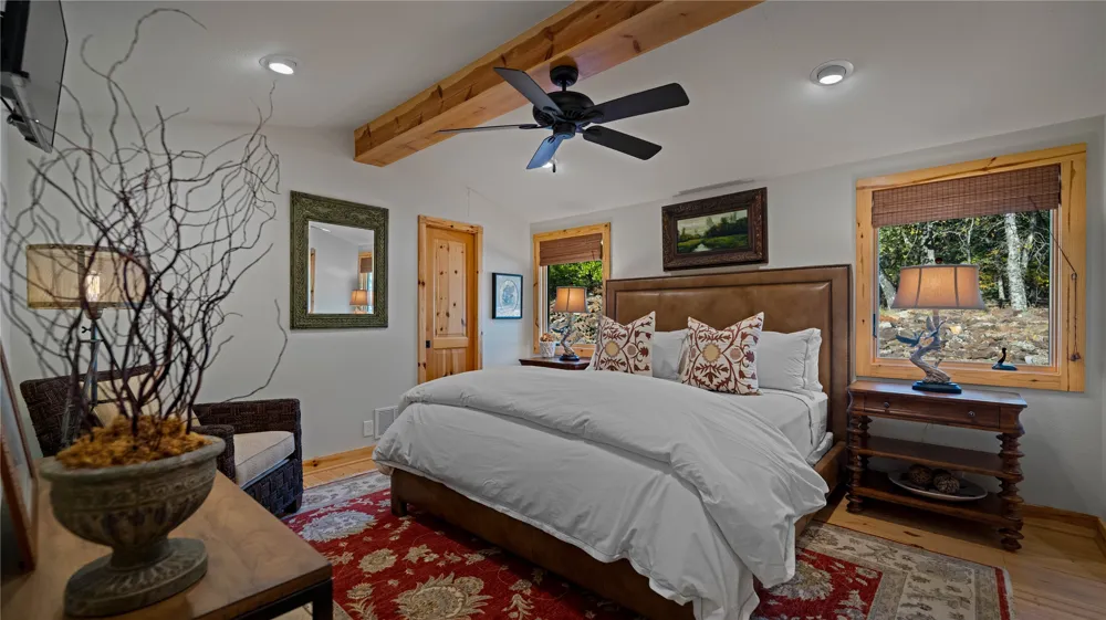 1210 County Road 232 Collinsville, TX 76233