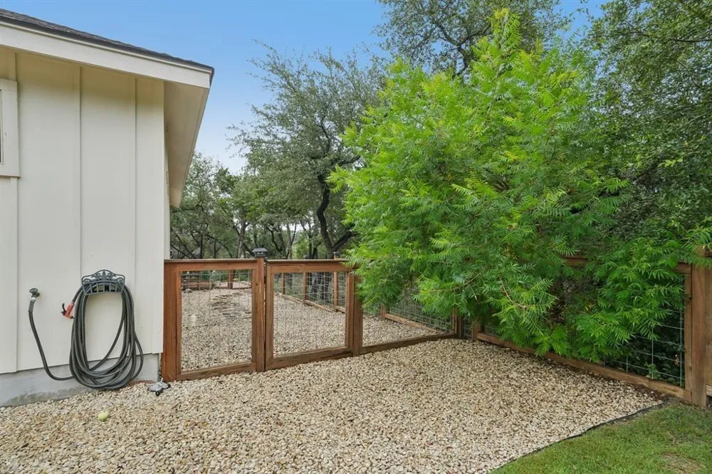 190 Magnolia Meadow Canyon Lake, TX 78133