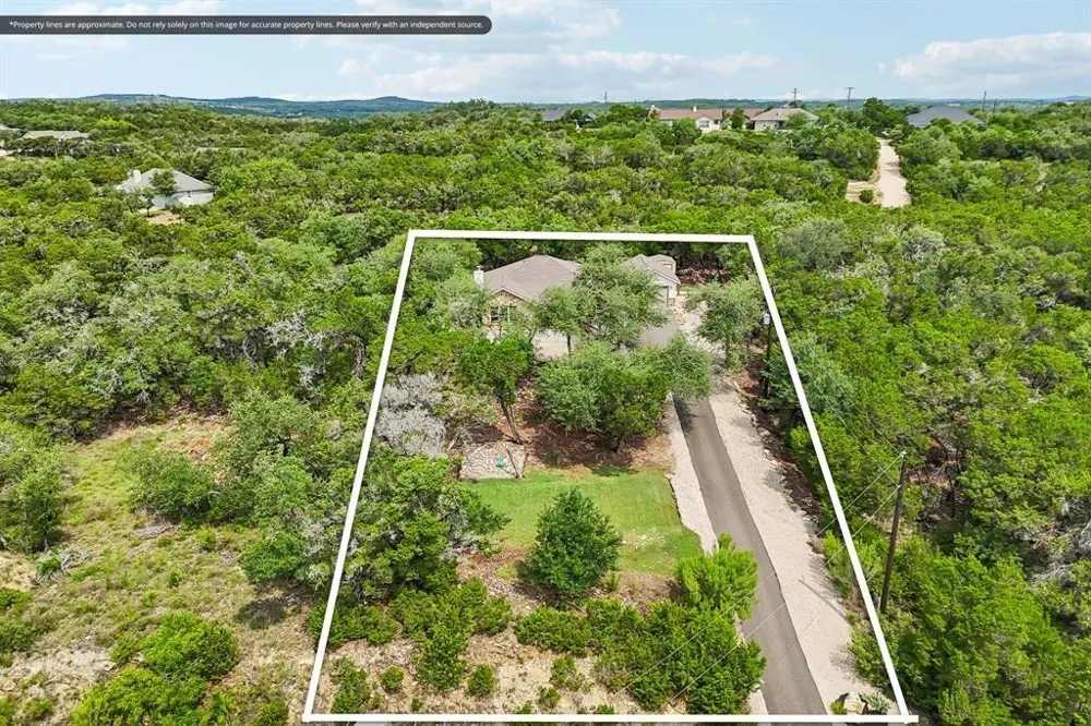 190 Magnolia Meadow Canyon Lake, TX 78133