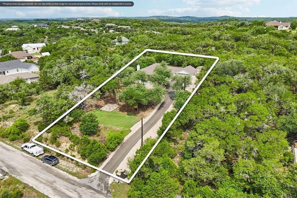190 Magnolia Meadow Canyon Lake, TX 78133