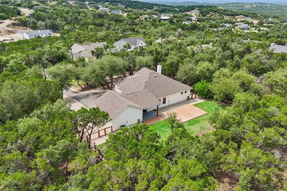190 Magnolia Meadow Canyon Lake, TX 78133