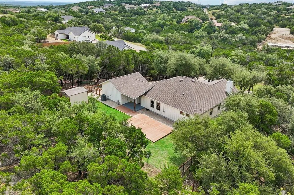 190 Magnolia Meadow Canyon Lake, TX 78133