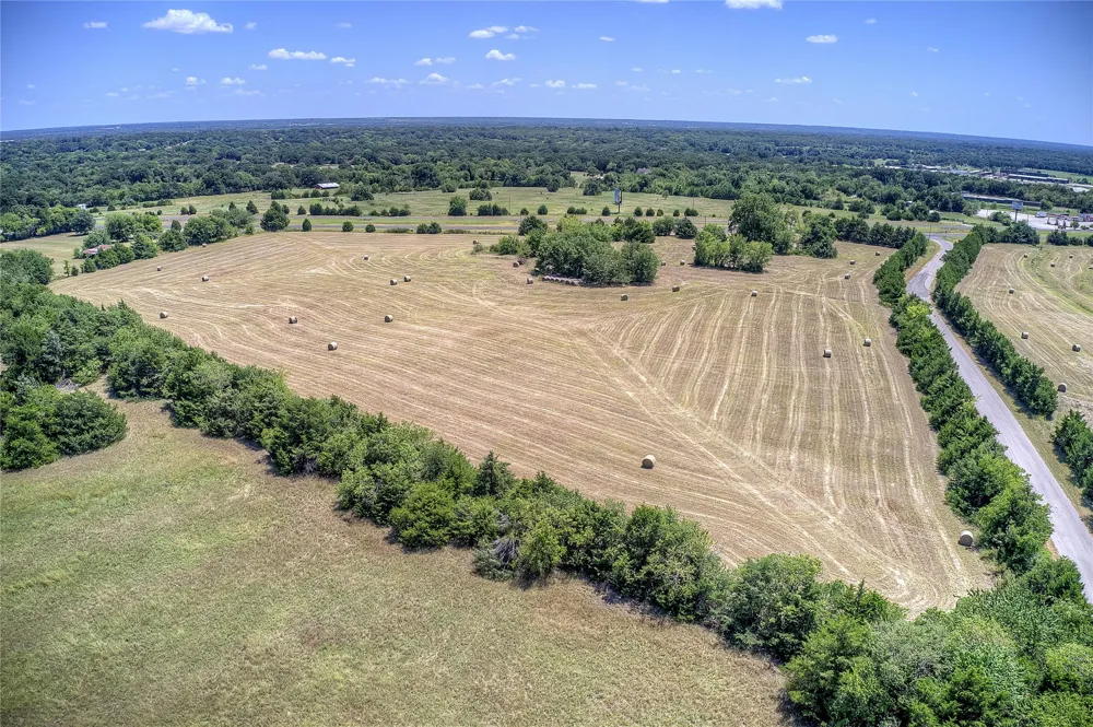 438 State Highway 24 S Campbell, TX 75422