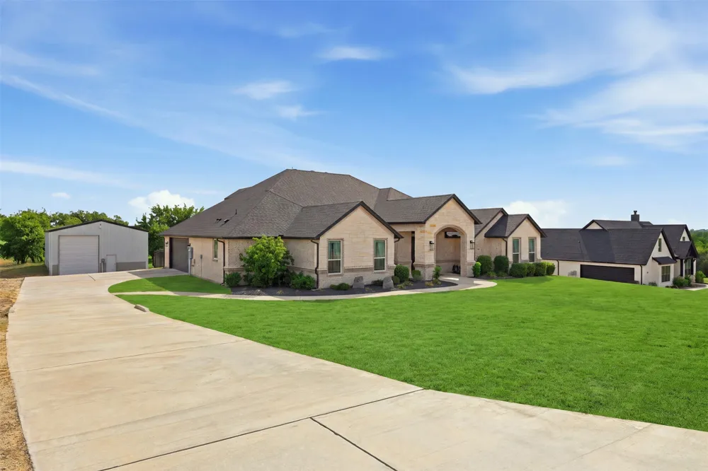 3036 Deer Court Weatherford, TX 76085