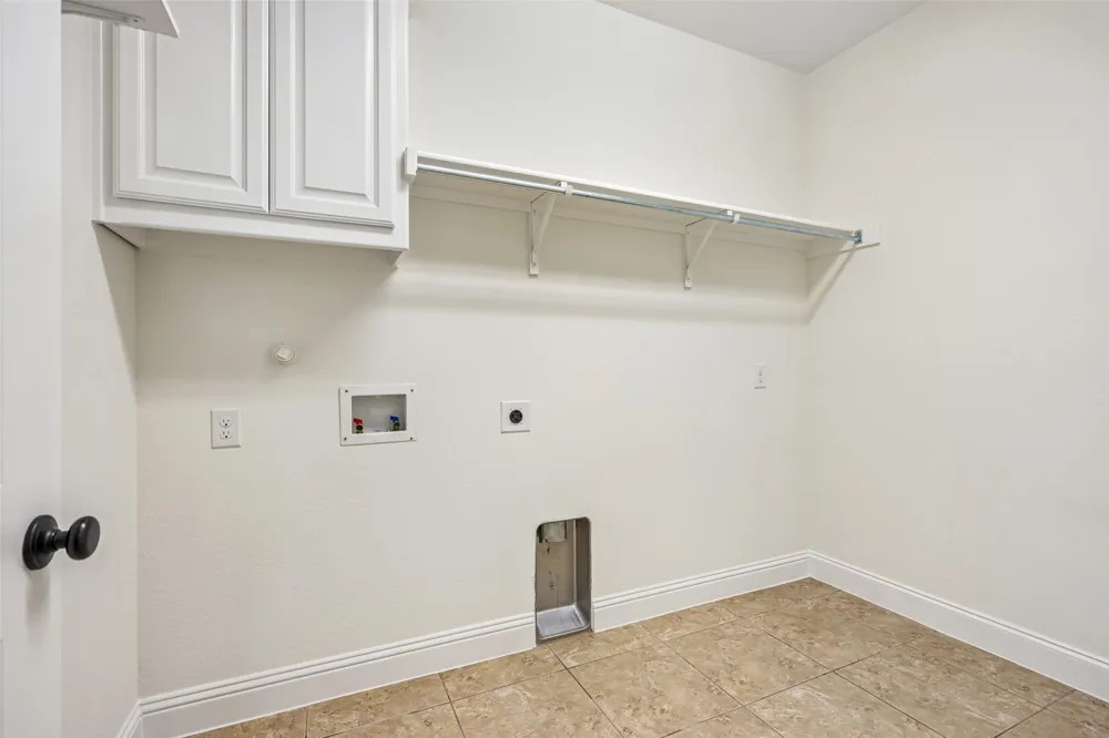 932 Champions Court Roanoke, TX 76262