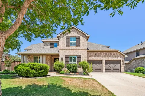 932 Champions Court