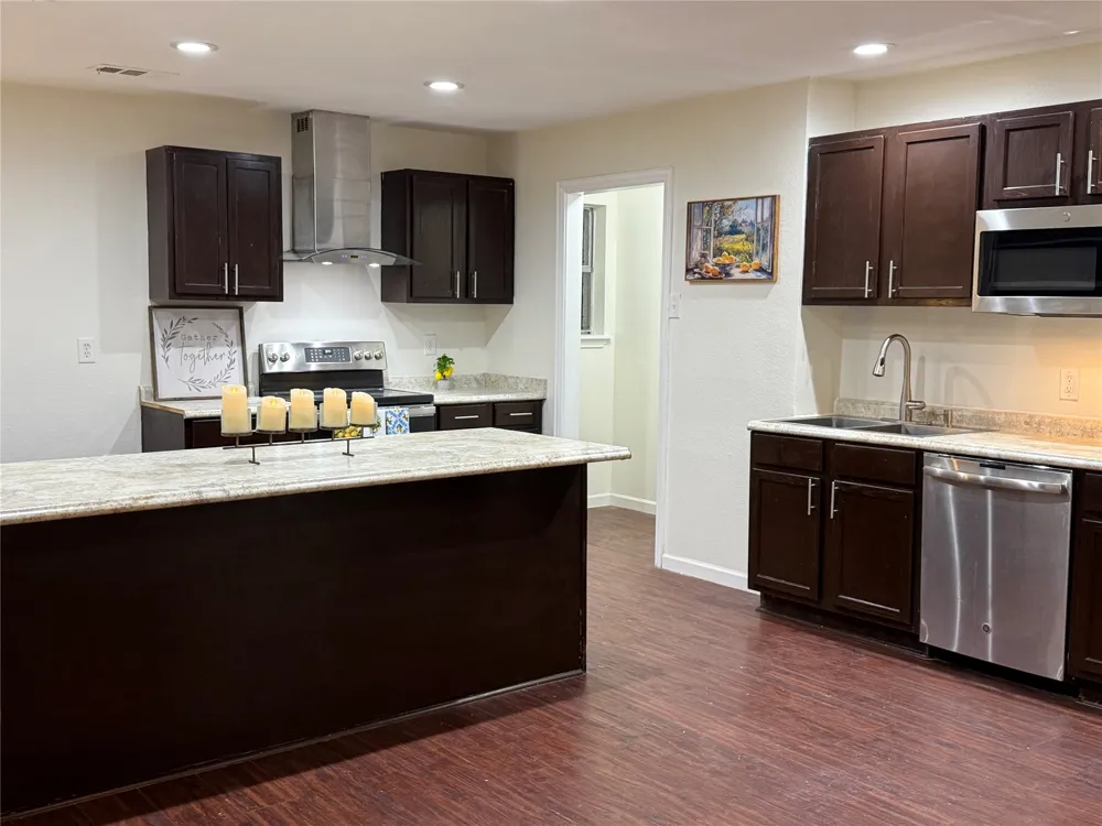 2721 Westview Drive Mesquite, TX 75150