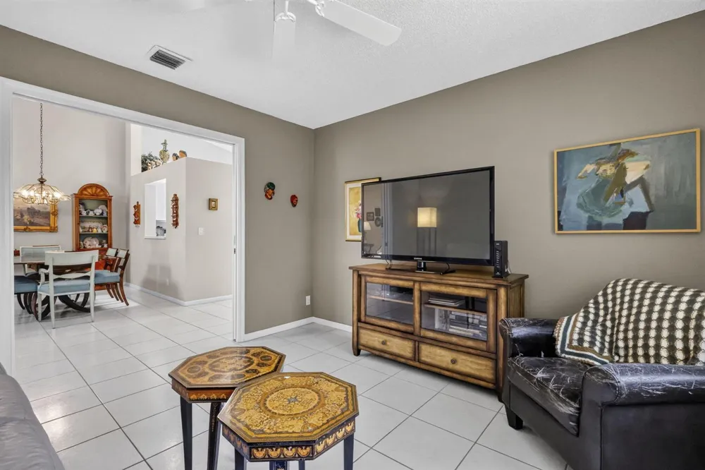 7223 Summer Tree Drive Boynton Beach, FL 33437