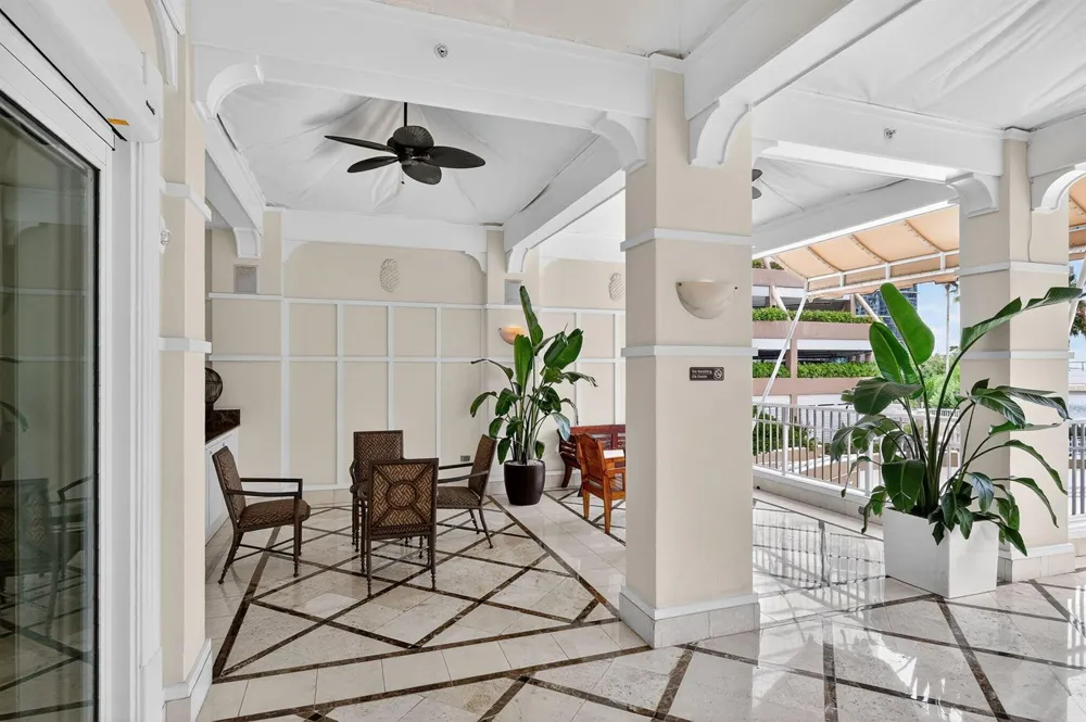 701 Brickell Key Boulevard #1604 Miami, FL 33131