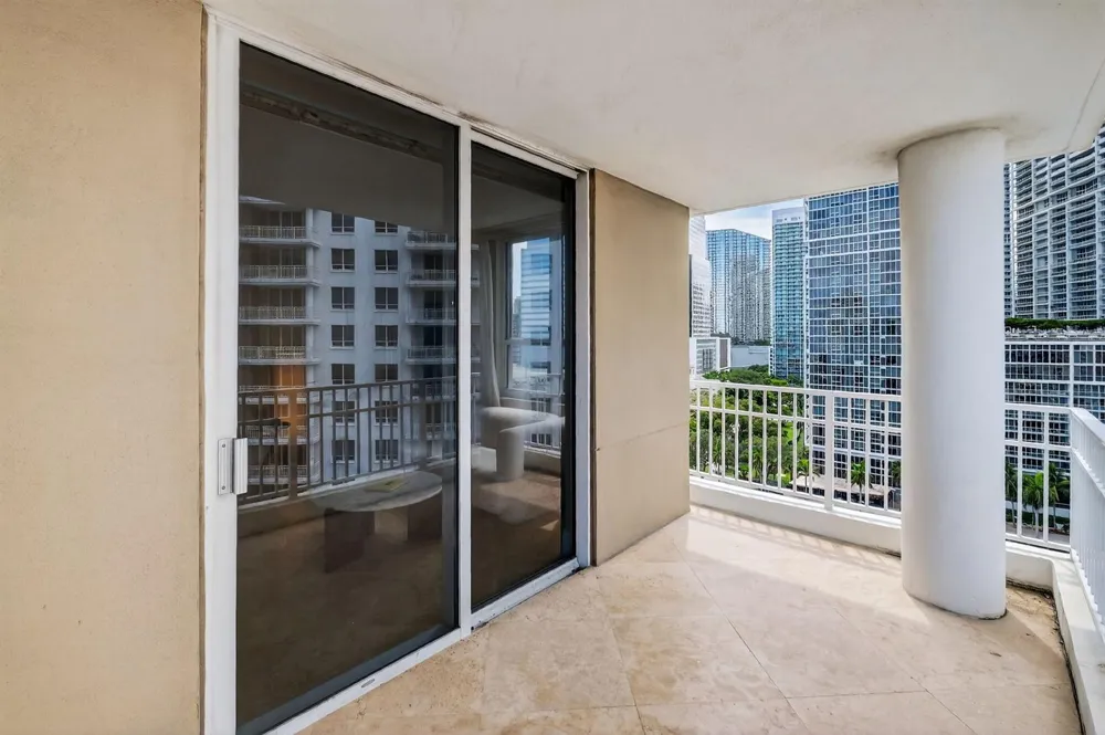 701 Brickell Key Boulevard #1604 Miami, FL 33131