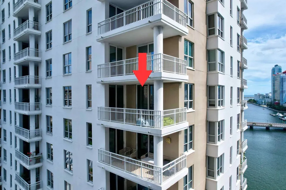 701 Brickell Key Boulevard #1604 Miami, FL 33131