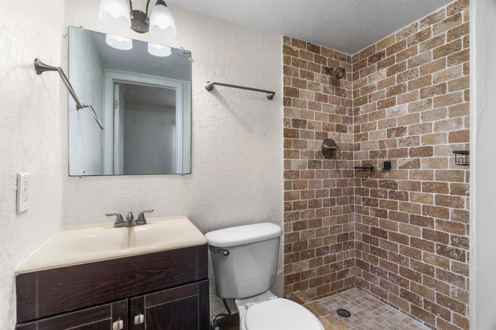 6181 NW 57TH STREET #107 Tamarac, FL 33319