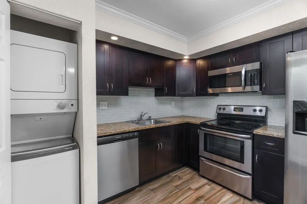 6181 NW 57TH STREET #107 Tamarac, FL 33319