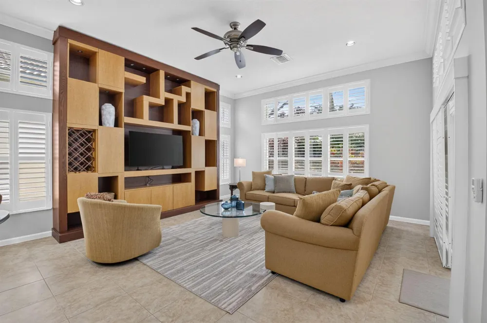 6674 Camarillo Terrace Lane Delray Beach, FL 33446
