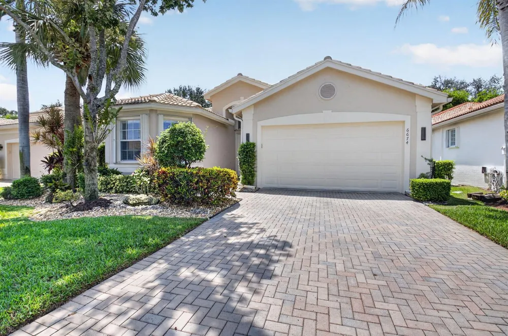 6674 Camarillo Terrace Lane Delray Beach, FL 33446
