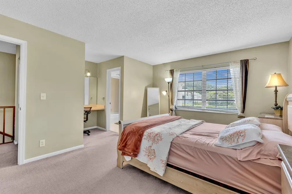 60 SW 5TH AVENUE #0050 Boca Raton, FL 33432