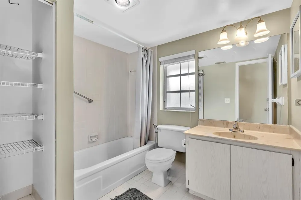 60 SW 5TH AVENUE #0050 Boca Raton, FL 33432
