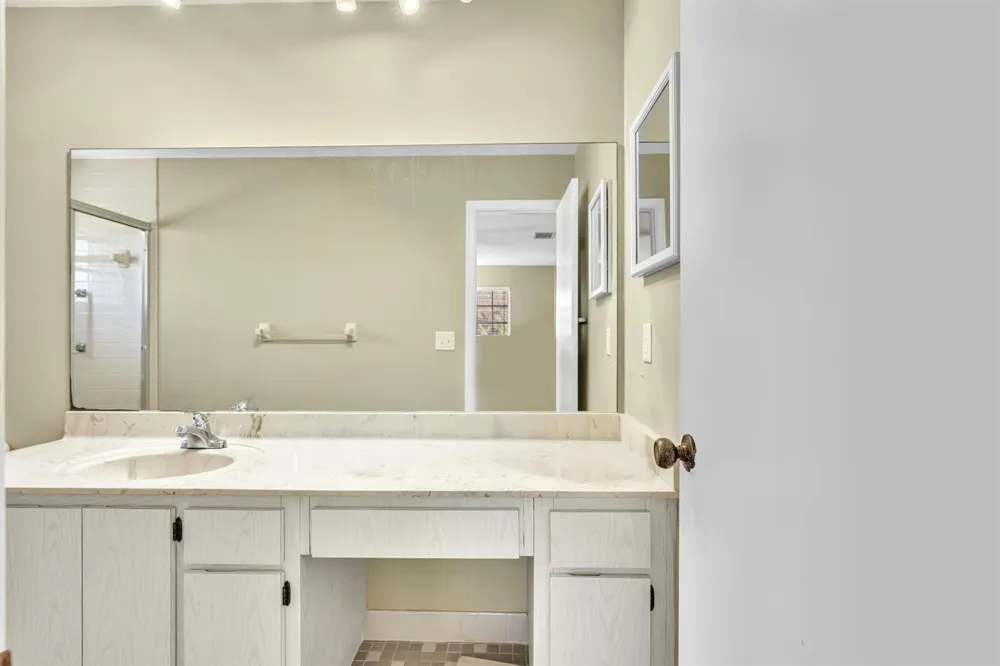 60 SW 5TH AVENUE #0050 Boca Raton, FL 33432