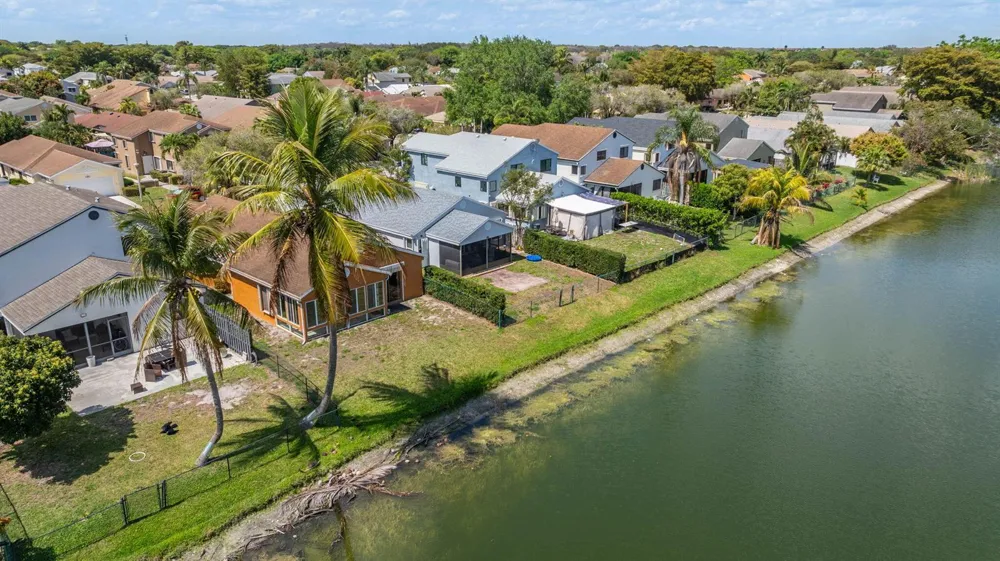 1960 NW 34th Avenue Coconut Creek, FL 33066