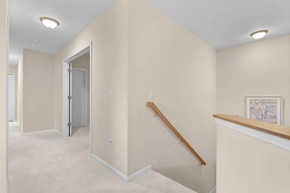 1338 Coach House Lane South Lyon, MI 48178
