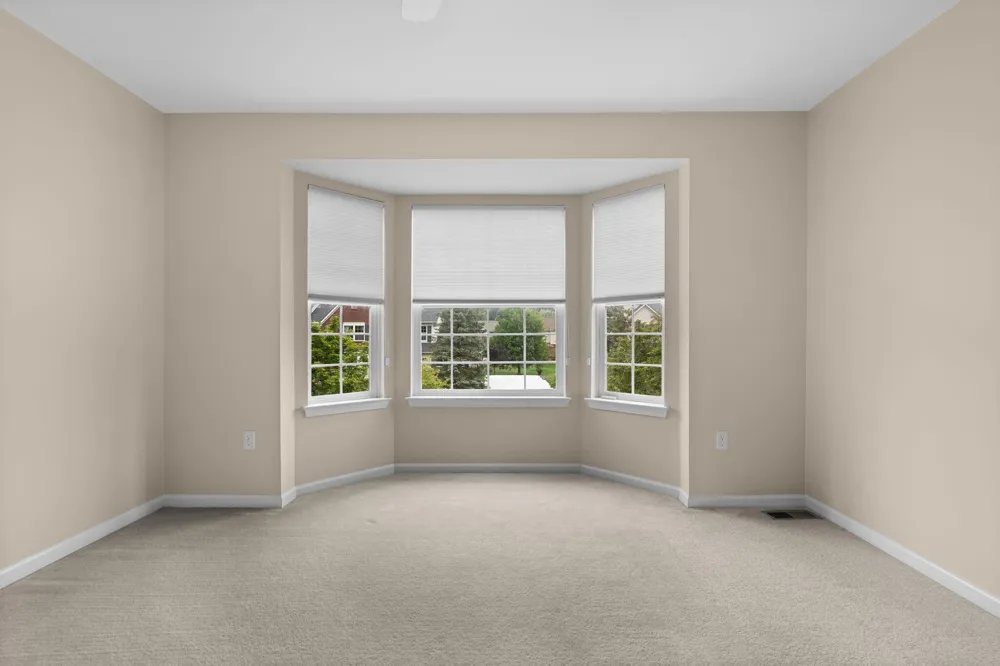 1338 Coach House Lane South Lyon, MI 48178