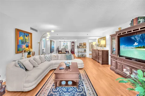 3910 Inverrary Boulevard #308-B