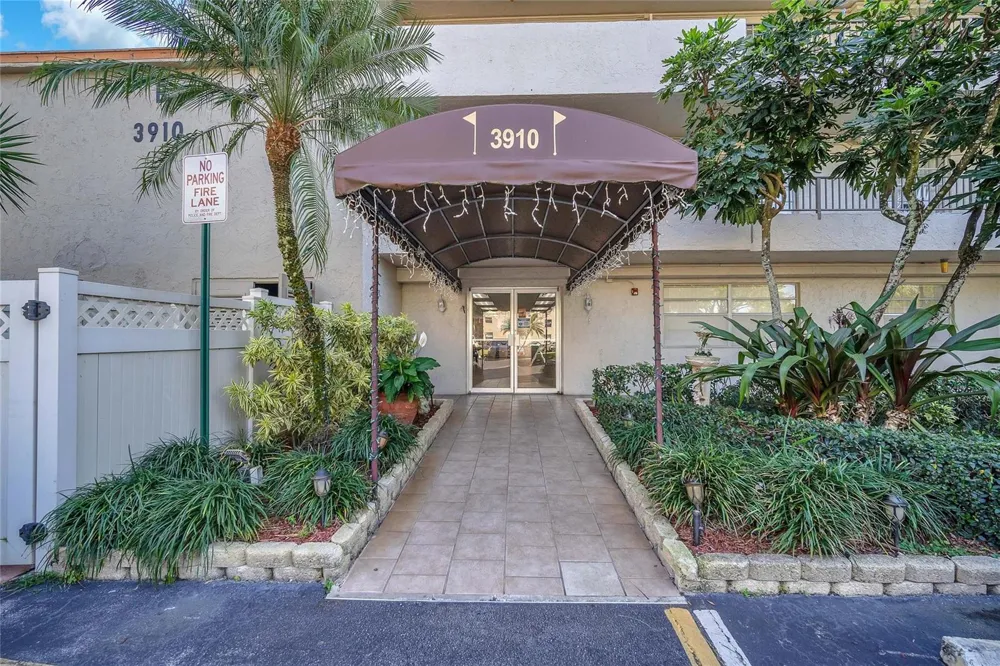 3910 Inverrary Boulevard #308-B Lauderhill, FL 33319