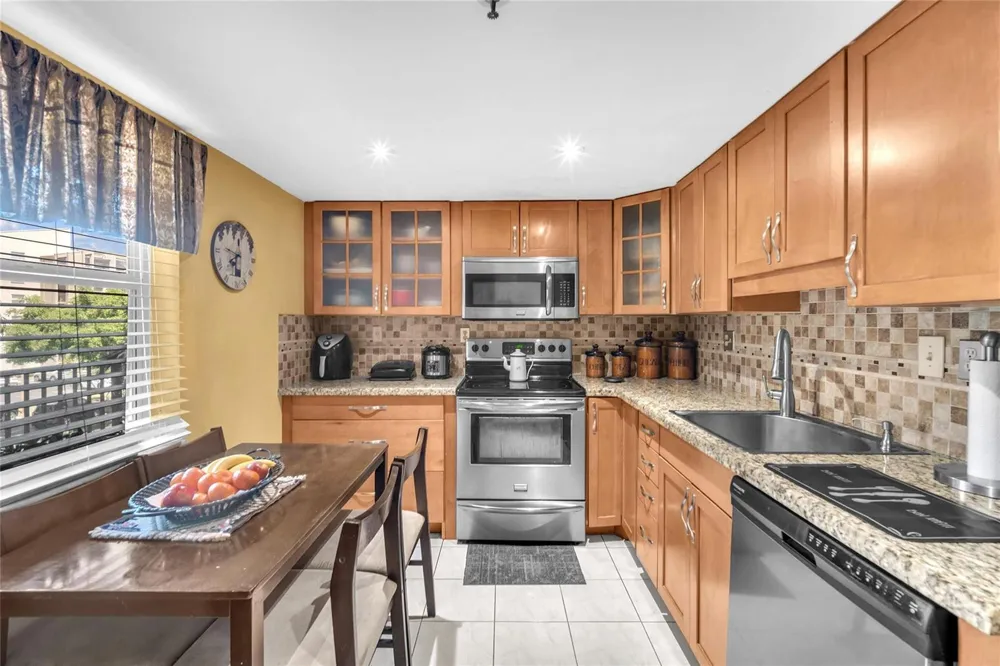 3910 Inverrary Boulevard #308-B Lauderhill, FL 33319