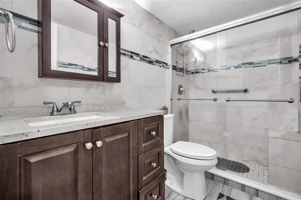3910 Inverrary Boulevard #308-B Lauderhill, FL 33319