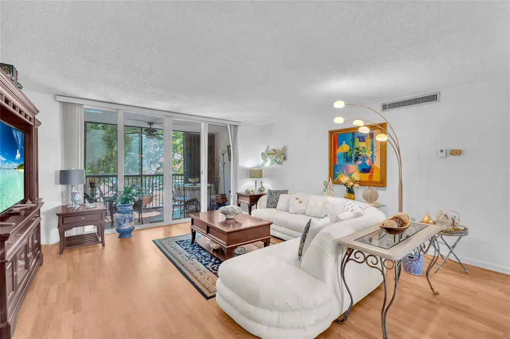 3910 Inverrary Boulevard #308-B Lauderhill, FL 33319