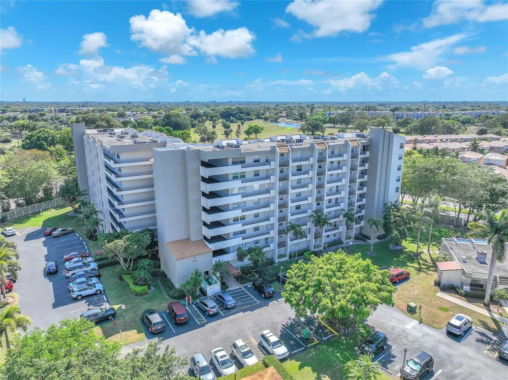 3910 Inverrary Boulevard #308-B Lauderhill, FL 33319