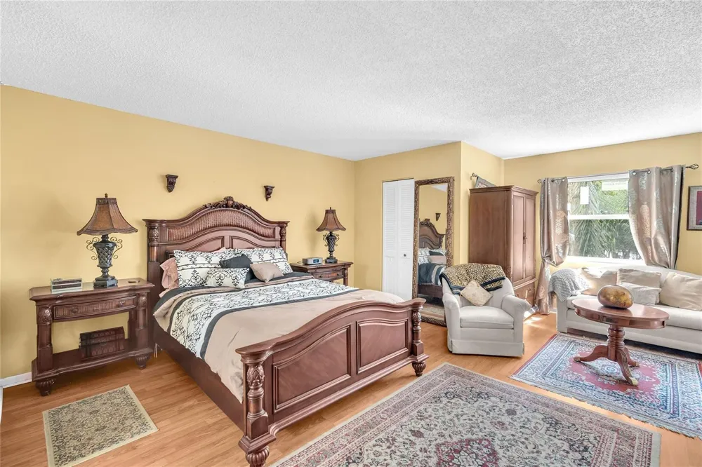3910 Inverrary Boulevard #308-B Lauderhill, FL 33319
