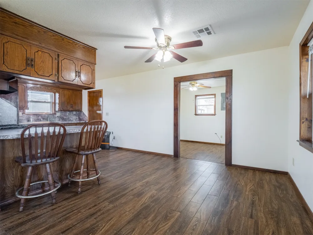 2094 Hartshorne Adamson Road Hartshorne, OK 74547