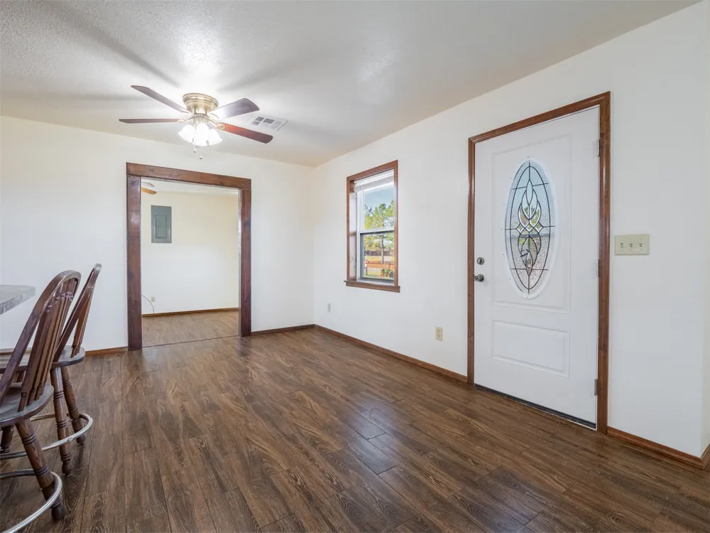 2094 Hartshorne Adamson Road Hartshorne, OK 74547