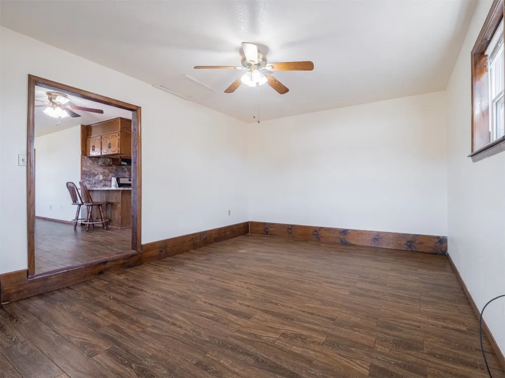 2094 Hartshorne Adamson Road Hartshorne, OK 74547