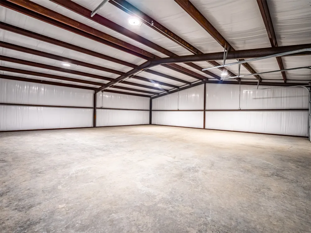 2094 Hartshorne Adamson Road Hartshorne, OK 74547