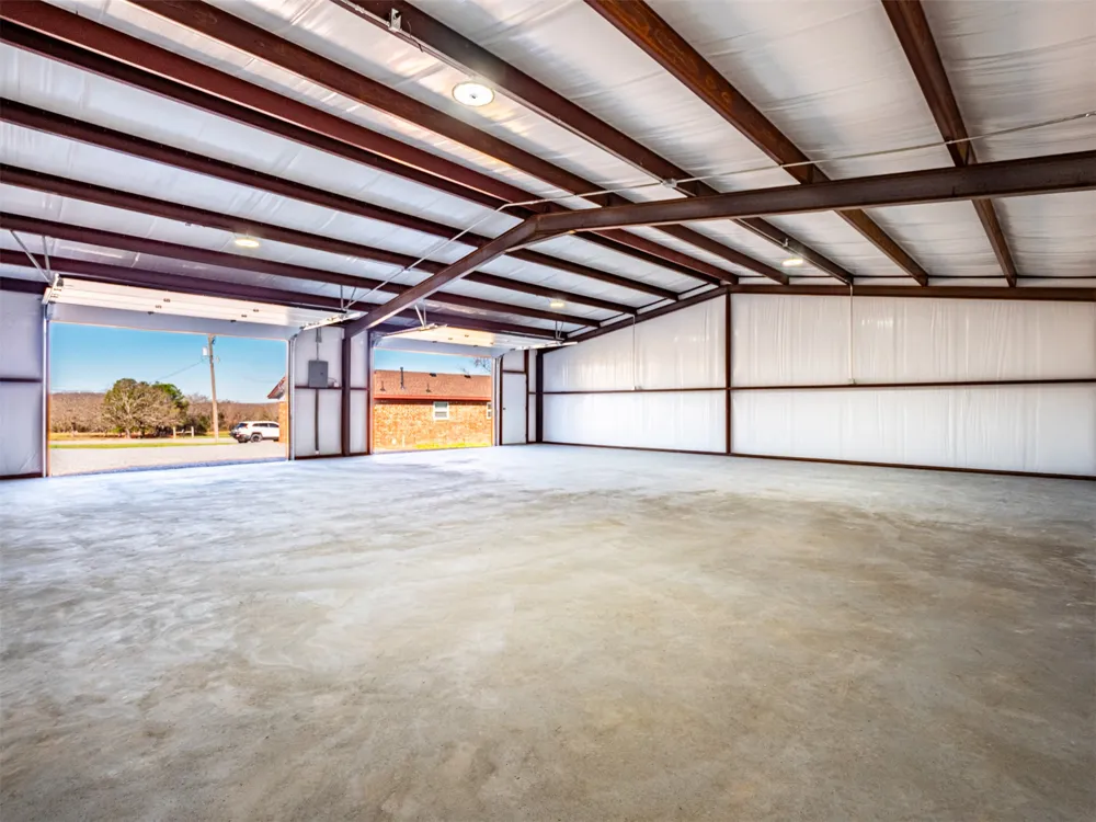 2094 Hartshorne Adamson Road Hartshorne, OK 74547